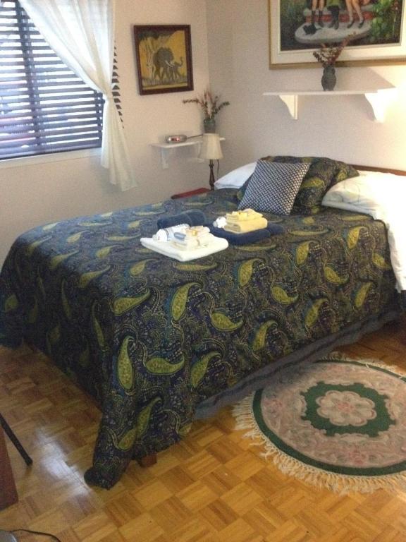 Repos & Manna Downtown Montreal Bed & Breakfast Room photo